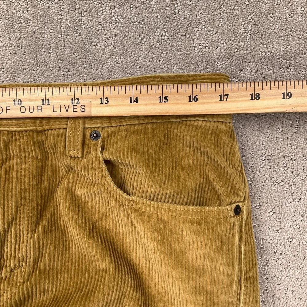 Levi's 502 Corduroy Pants Men 32W 30L Tan‎ Straight Leg Irregular Jeans NWT